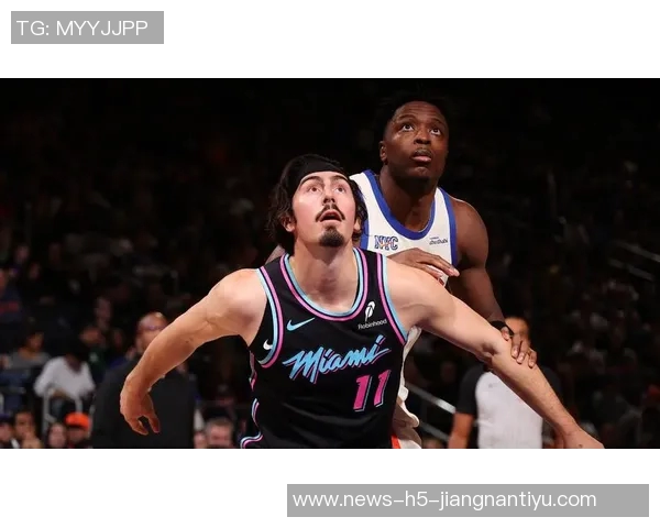 哈克斯替补出彩12投9中高效贡献19分5助攻2抢断助力球队胜利